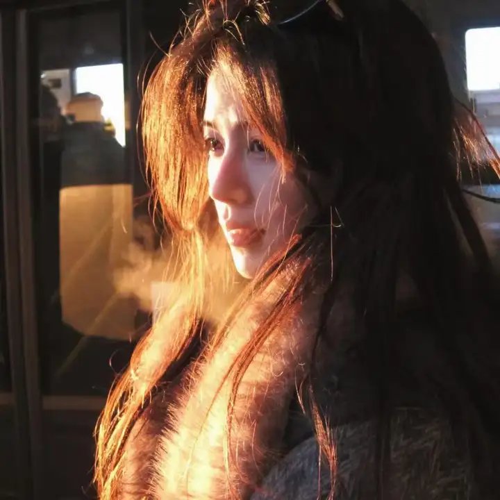 伴娘先拜堂